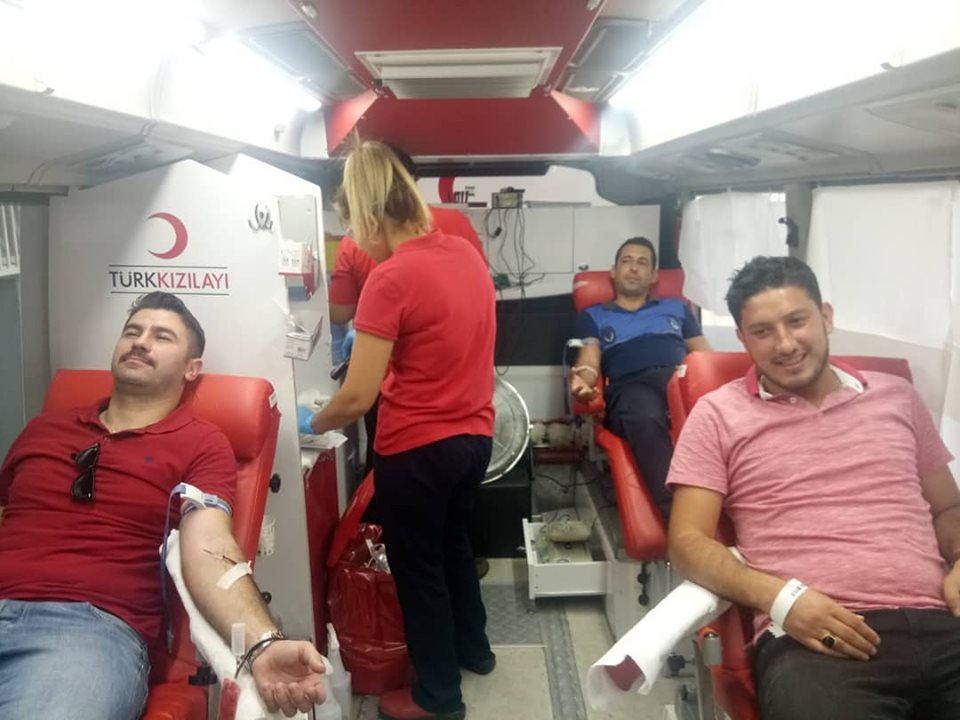 Karataş Belediyesinden Kan bağışı Etkinliği. 