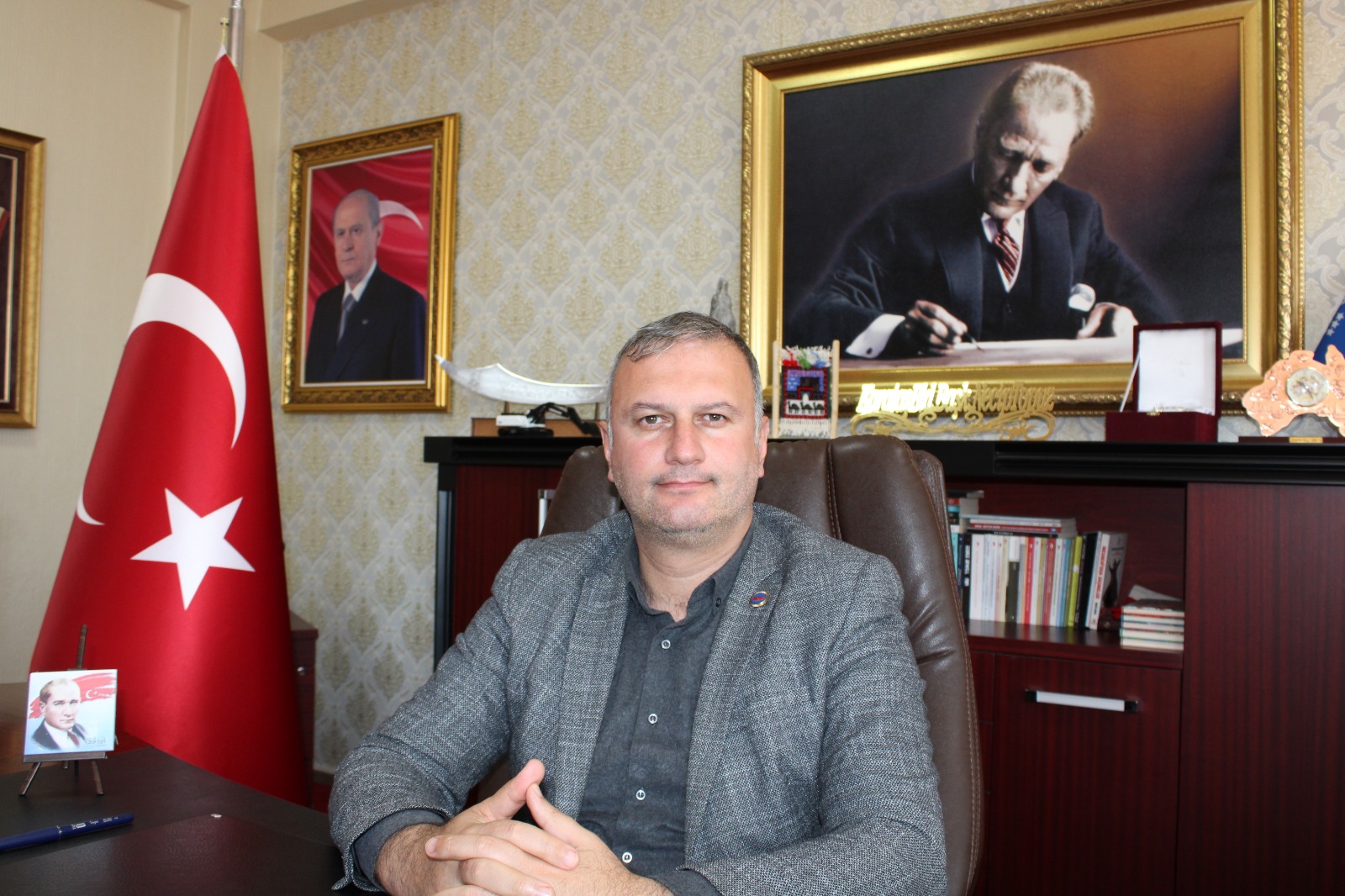Karataş Belediye Başkanı Necip Topuz Babalar Günü vesilesi ile bir mesaj yayımladı. 
